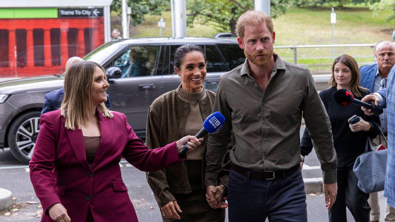 image of meghan markle and prince harry 