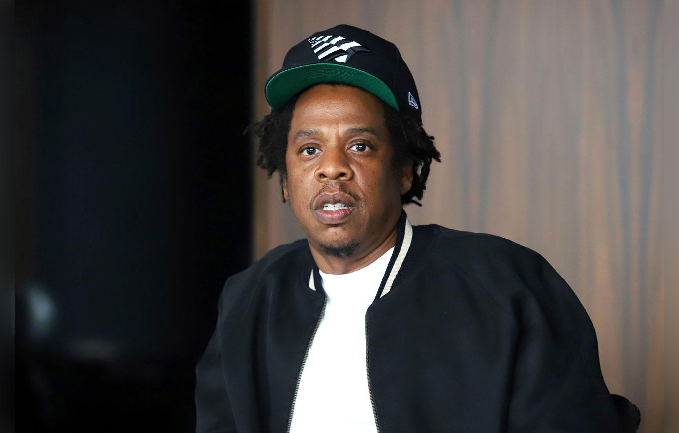 Jay-Z: Sitting during Super Bowl anthem wasn't a protest