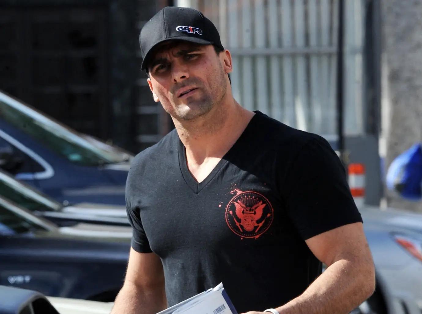 baywatch jeremy jackson homeless ex loni willison hearing things drugs