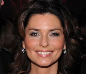 2010__12__shania_twain_dec21_mb 292×300.jpg