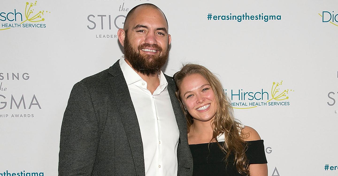 Ronda Rousey Marries Travis Browne In Romantic Hawaii Wedding