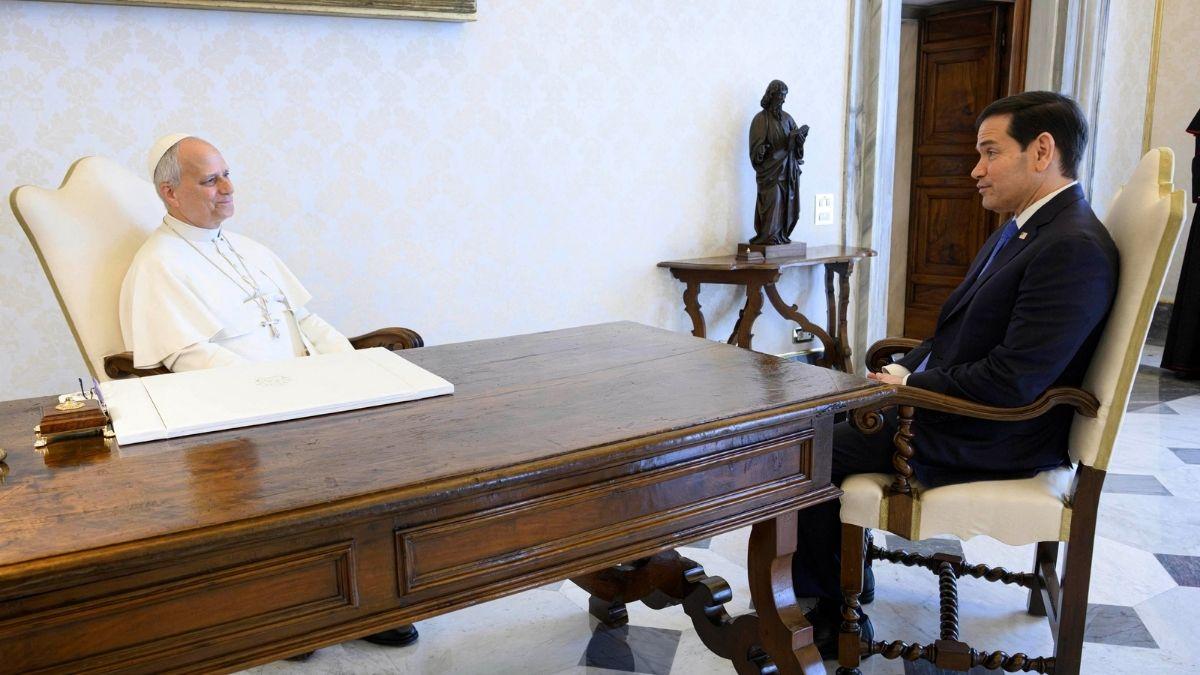 Image of Marco Rubio met with Pope Leo XIV amid diplomatic tensions.