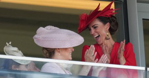 kate middleton coma claims make kensington palace furious