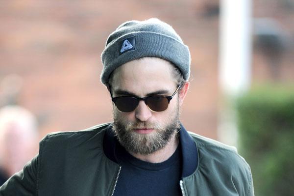 Robert pattinson beard haircut now 04 SPL