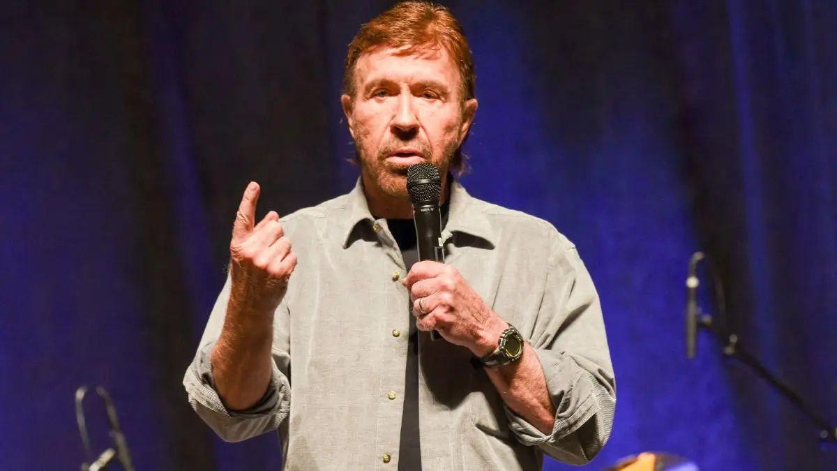 Photo of Chuck Norris was rushed via ambulance and helicopter after his heart stopped twice.