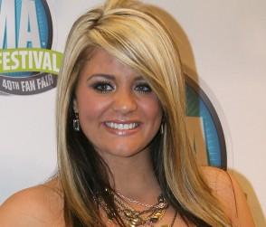 2011__08__lauren.alaina 294×300.jpg