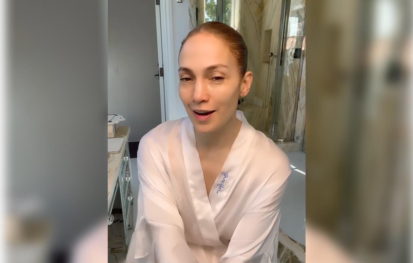 Jennifer Lopez shows off 'Bronx goddess glow' in makeup-free video