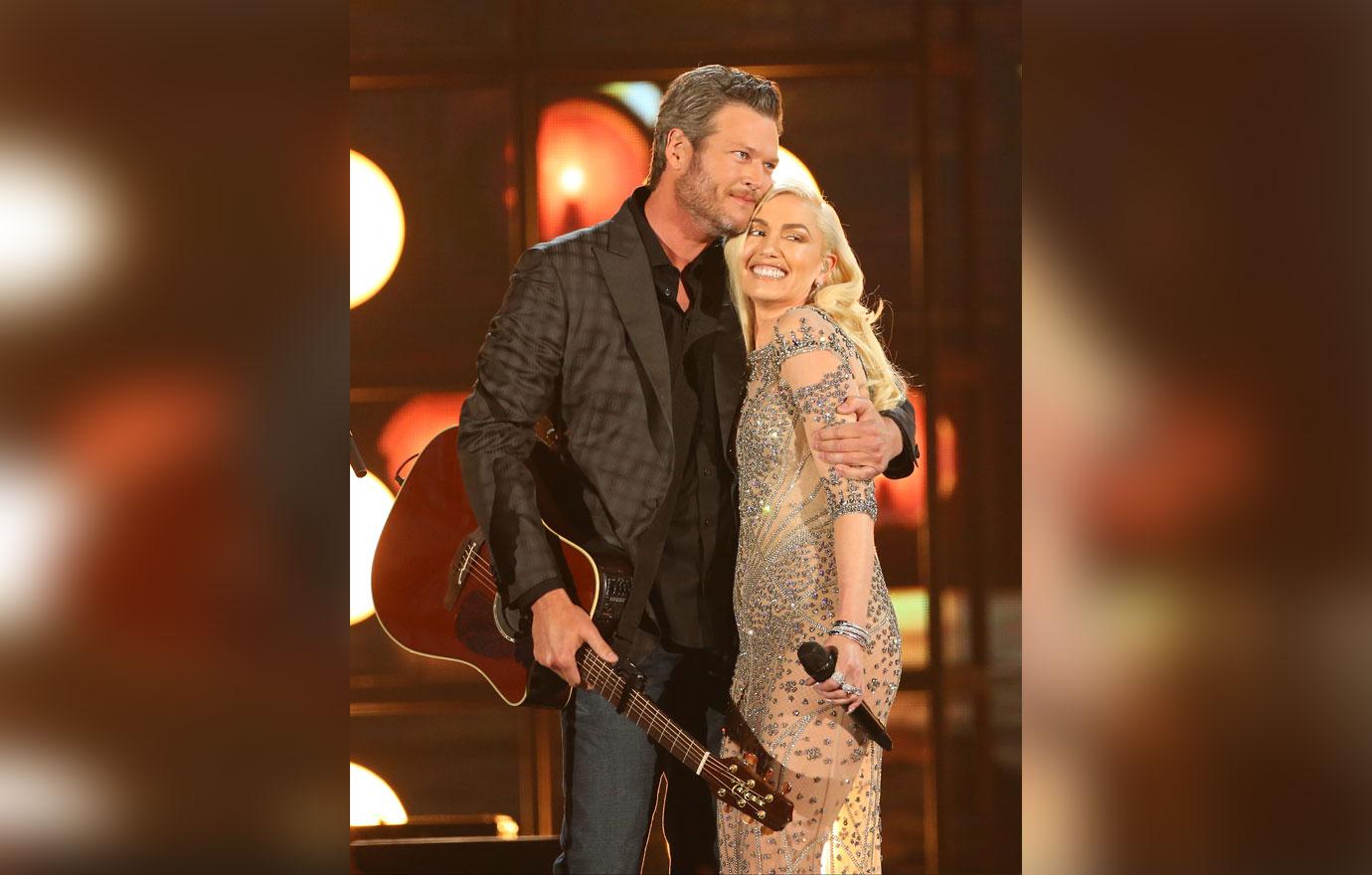 Blake shelton gwen stefani baby surrogate 02