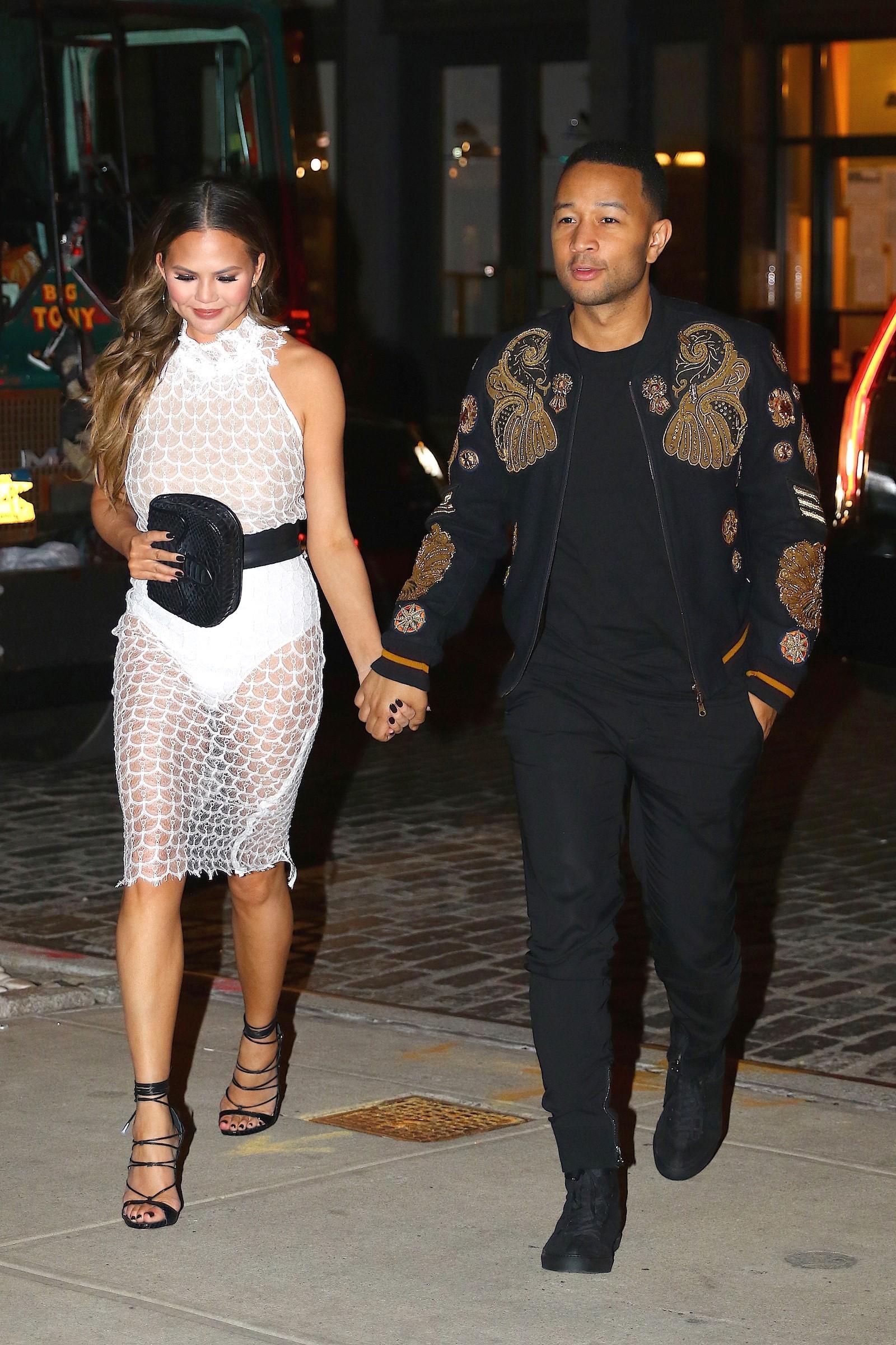 Chrissy Teigen John Legend Manhattan Celeb Relationships3