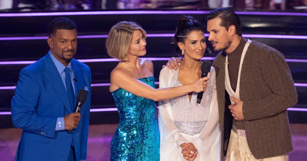 Photo of Hilaria Baldwin claimed she was eliminated from 'Dancing With the Stars' due to 'bullying,'