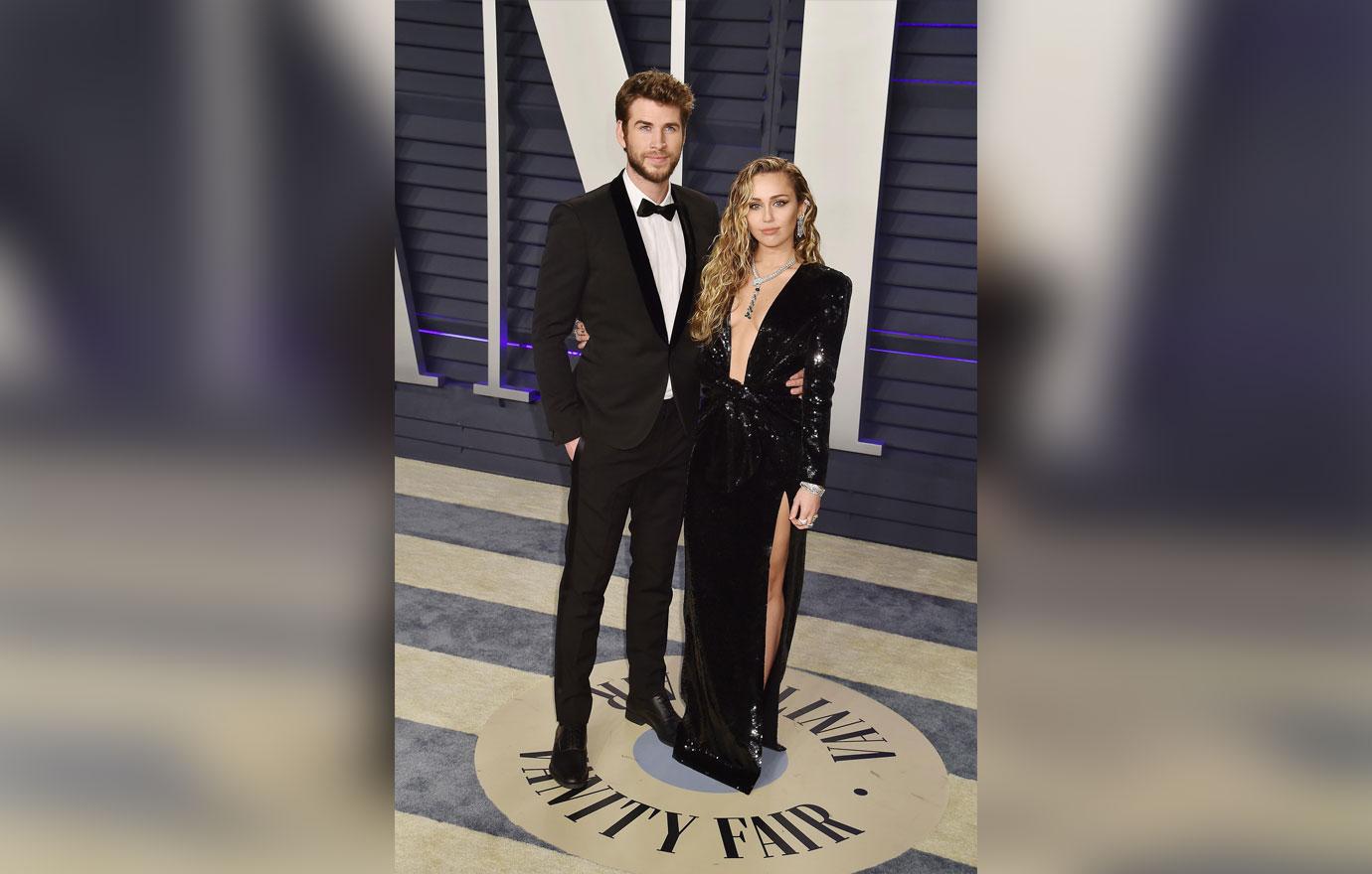 miley liam vanity fair oscar party