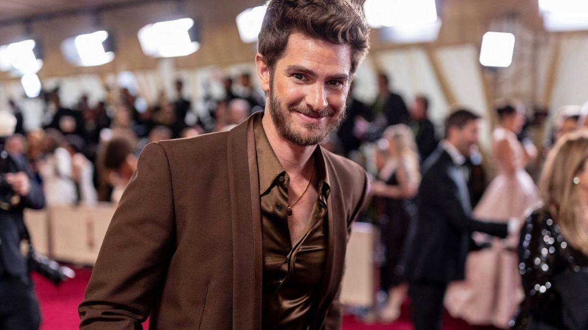 Image of Andrew Garfield's 'Artificial' has reportedly started being shopped to other studios.