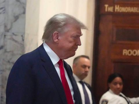 donald trump animal court room sketches mocked social media