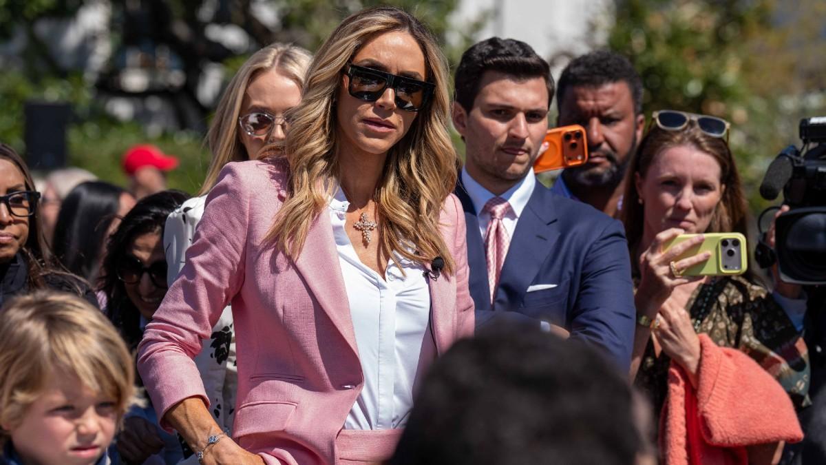 image of Lara Trump has been criticized for her fashion sense. 