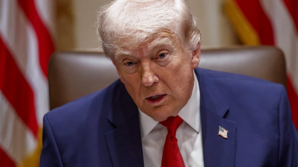 photo of Donald Trump. 