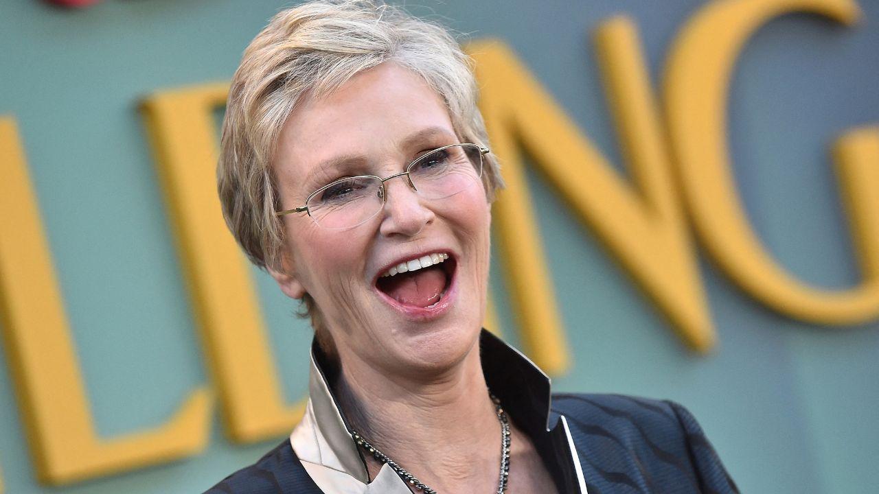 Image of Jane Lynch.