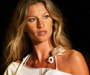 2010__07__okmagazine horoscopes giselebundchen 300×268.jpg