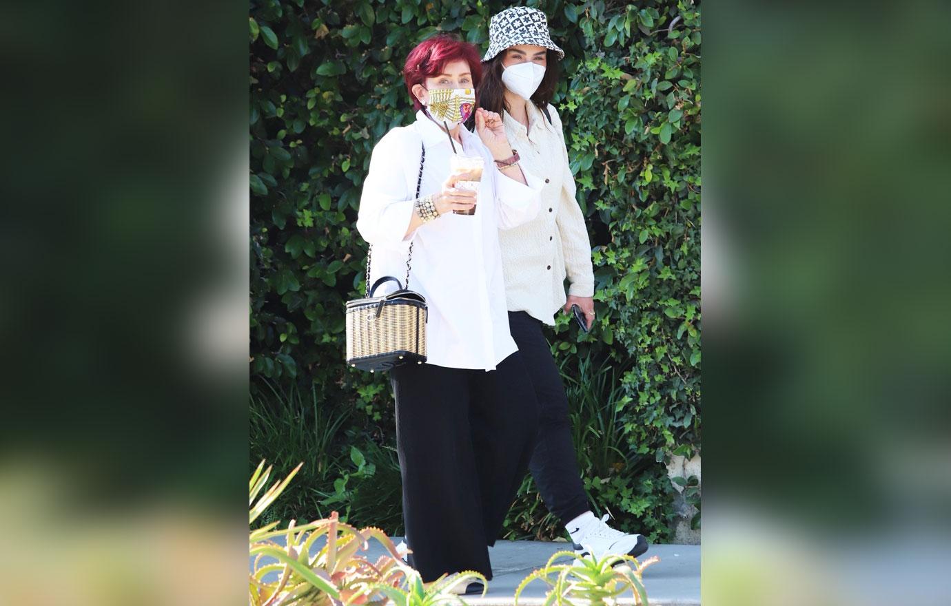 sharon osbourne and daughter aimee get some retail shopping in together