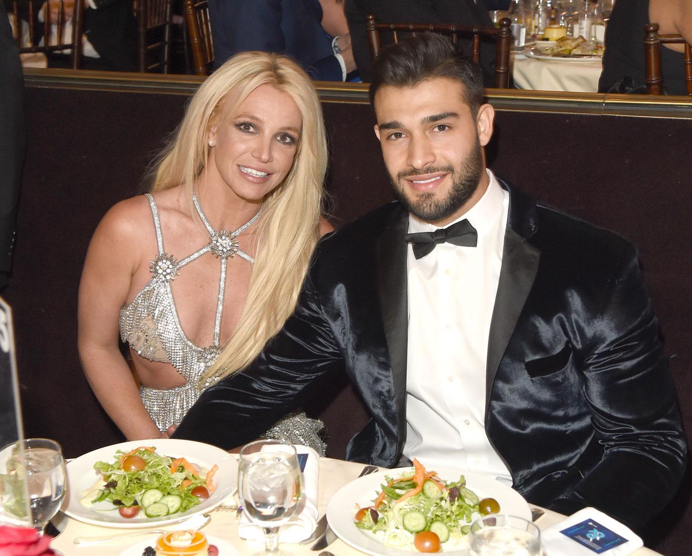 britney-spears-rehab-instagram-post-boyfriend-sam-support