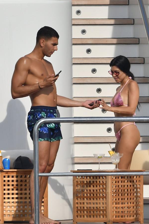 Kourtney Kardashian and her new boyfriend Younes Bendjima make one HOT couple!