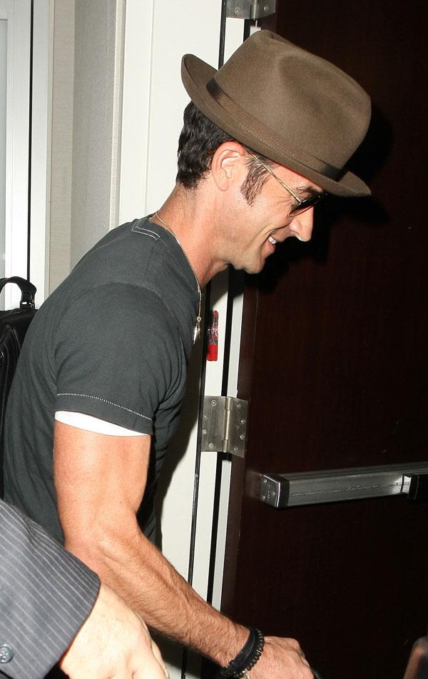 Justin theroux lax3