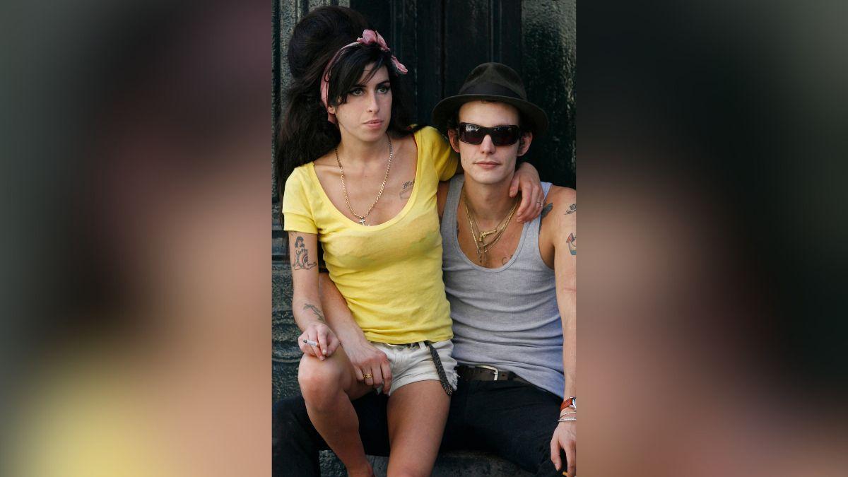 image of Blake Fielder-Civil met the musician at a pub in 2005.