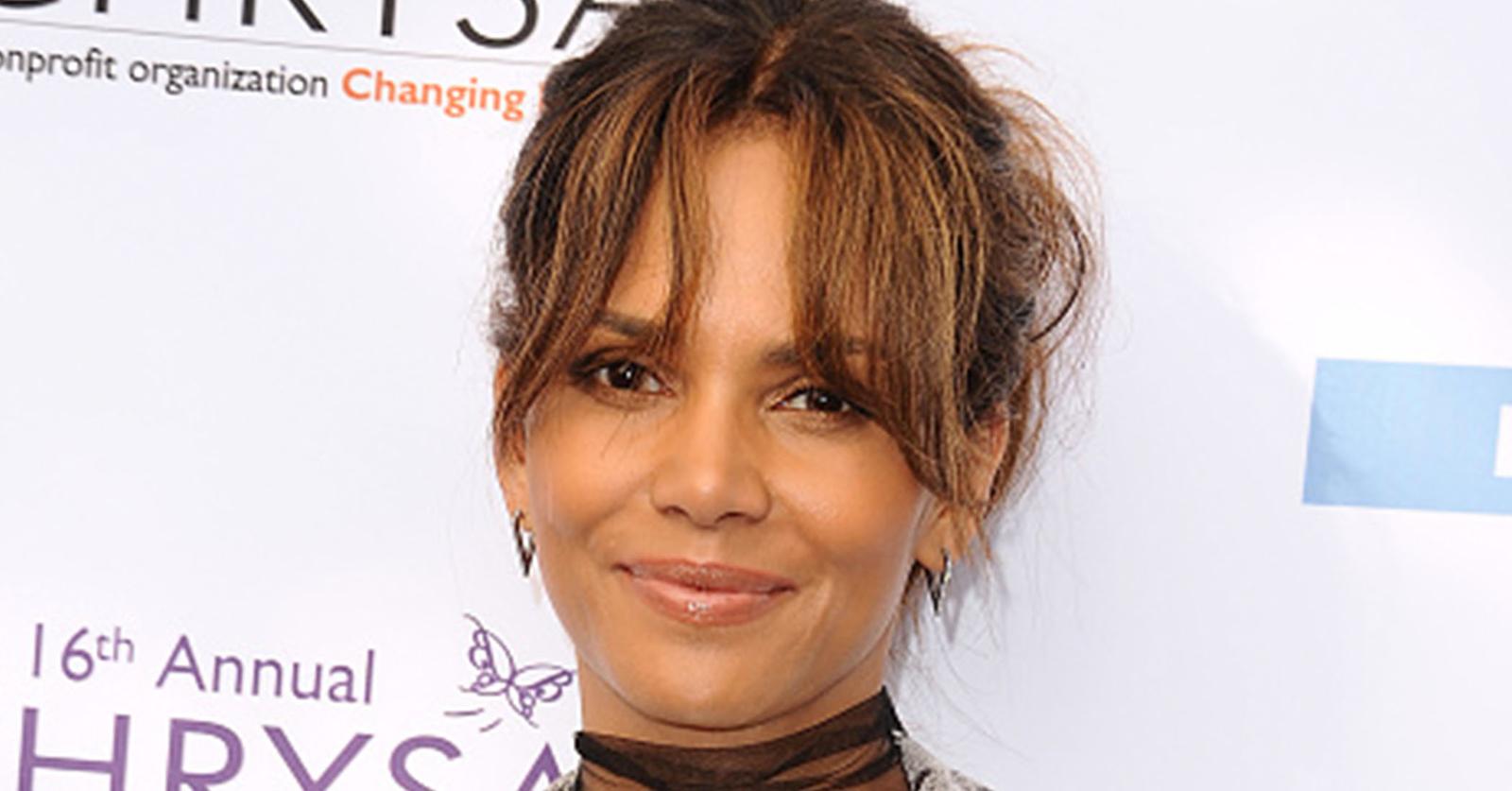 Halle Berry Debuts What Looks Like Baby Bump On The Red Carpet