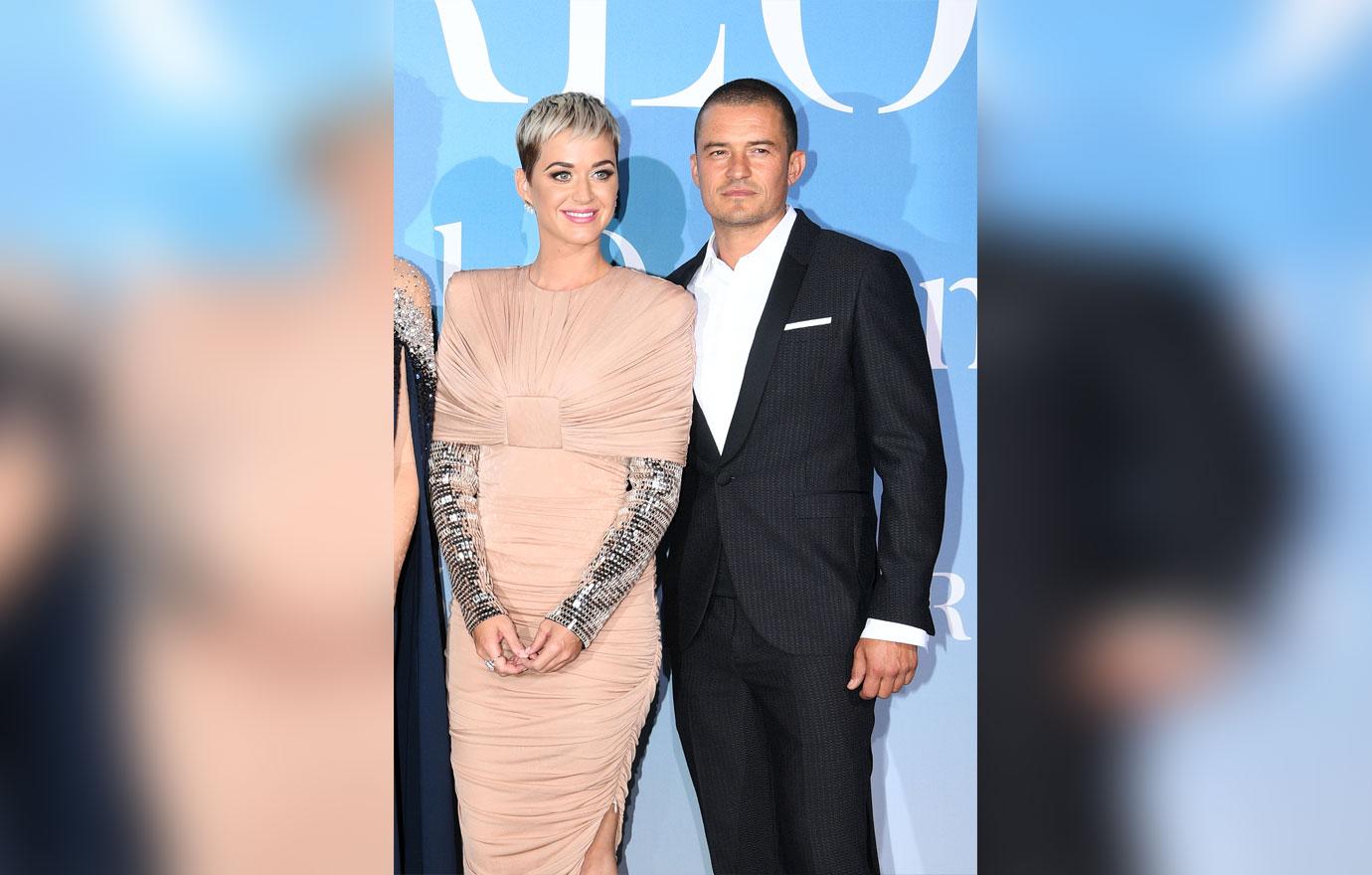 katy-perry-orlando-bloom-engaged-ring-valentines-day-photos