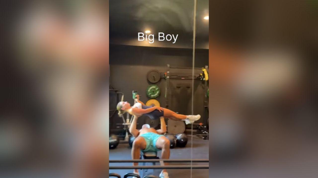 Image of Jessie James Decker put the video to SZA's SNL comedy track 'Big Boy.'