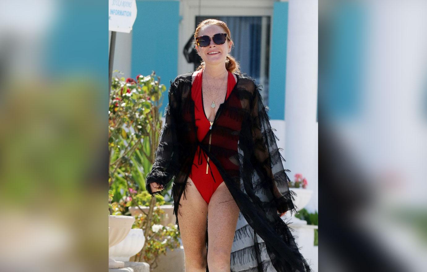 Lindsay Lohan Sexy Red Swimsuit Mykonos Pics 06