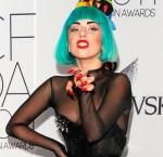 2011__06__Lady_Gaga_June7 150×145.jpg