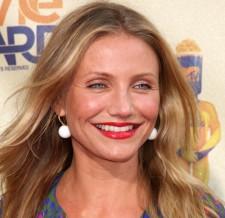 2009__12__camerondiaz 225&#215;218.jpg