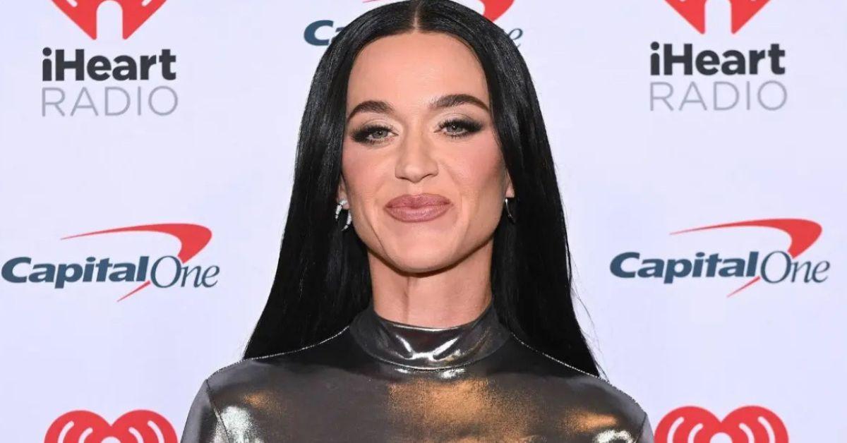katy perry chase center stage prop malfunction