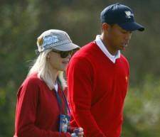 2010__02__Elin_Nordegren_Tiger_Woods_Feb19newsne 225×193.jpg