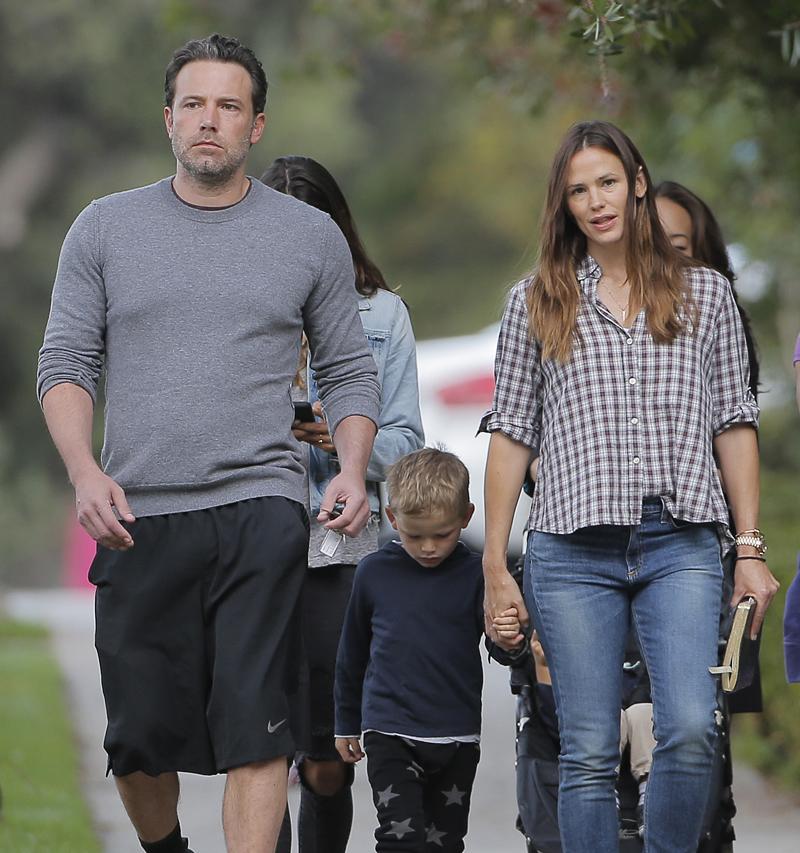 Exclusive&#8230; Ben Affleck &amp; Jennifer Garner Enjoy Breakfast In Santa Monica With Their Son **NO USE W/O PRIOR AGREEMENT &#8211; CALL FOR PRICING**