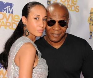 2011__01__Mike_Tyson_Jan26 300×271.jpg