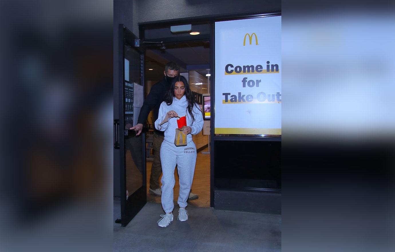 kim kardashian makes late night mcdonalds run