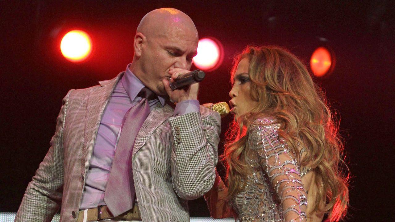 image of Jennifer Lopez pitbull