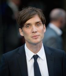 2011__03__cillian_murphy_march17_z 217×300.jpg