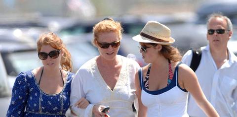 sarah ferguson drafted wifely duties amid prince andrew jeffrey epstein scandal