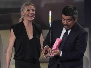 2011__01__Cameron_Diaz_George_Lopez_Jan20newsne2 300×224.jpg