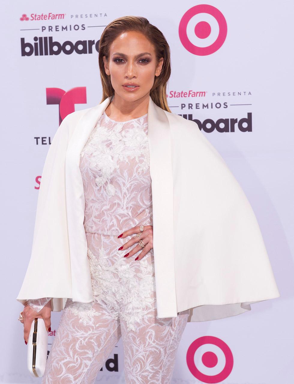 J Lo attends the 2015 Latin Billboard Awards