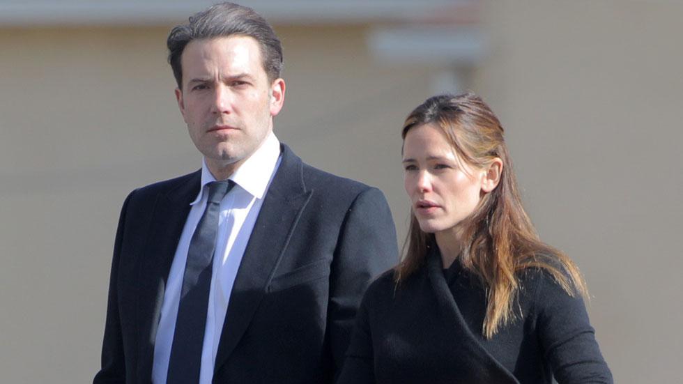 FFN_Funeral_Affleck_PABLO_EXC_010216_51938644