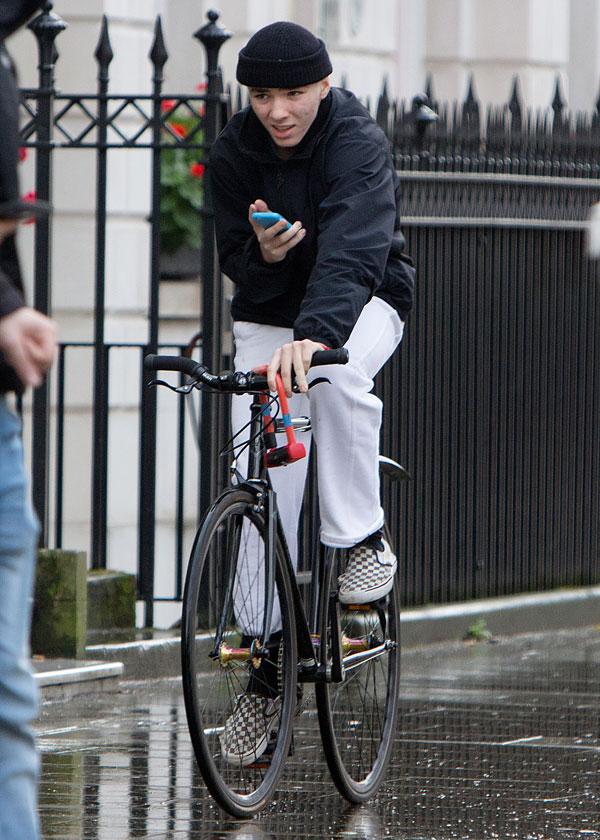 rocco ritchie guy ritchie bike ride