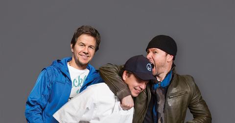 Mark_paul_donnie_wahlburgers
