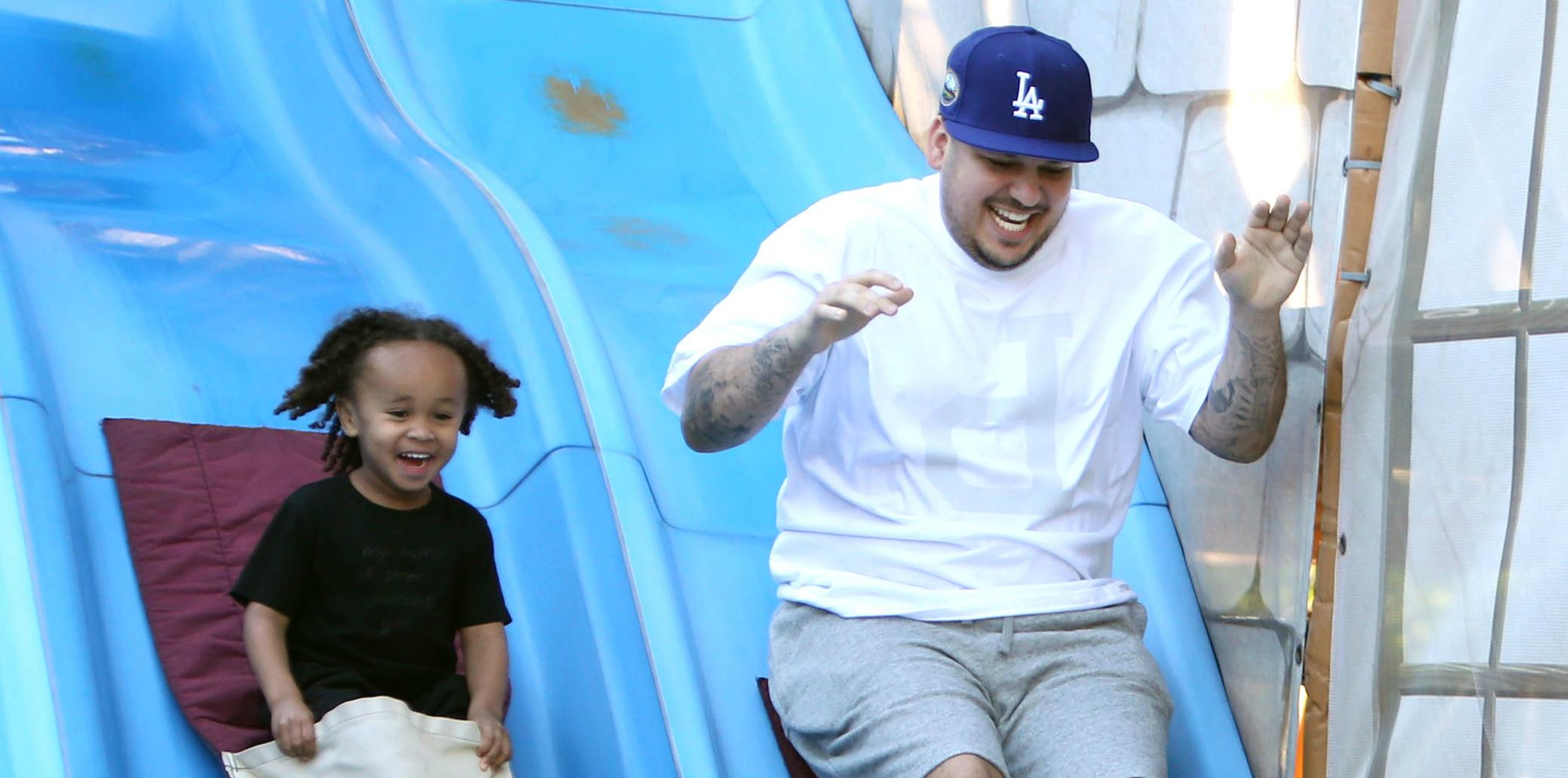 Rob kardashian blac chyna babysitting photos hero