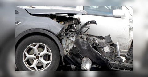 what should you look for in a car accident lawyer before hiring