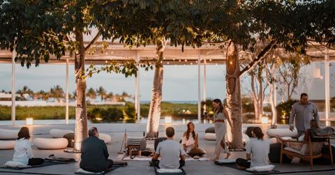 jaclyn main ok split