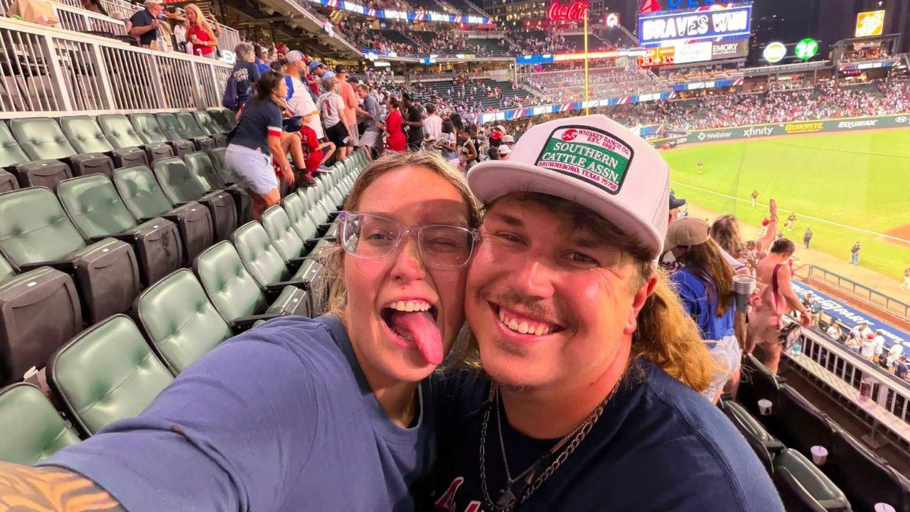 Image of Lauryn 'Pumpkin' Efird showed off her engagement ring from Darrin Kitchens.