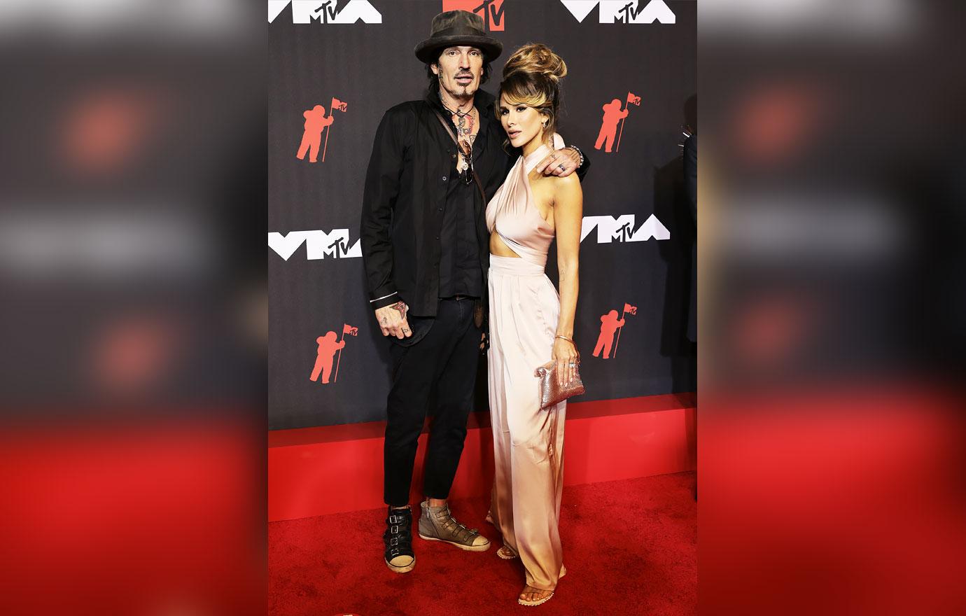 tommy lee brittany furlan mtv vmas video music awards